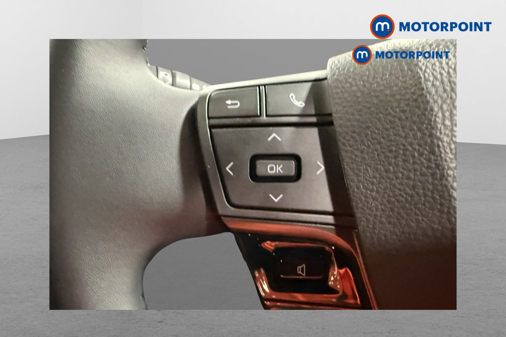 Toyota C-Hr Icon Automatic Petrol-Electric Hybrid SUV - Stock Number (1626720) - Drivers side front corner