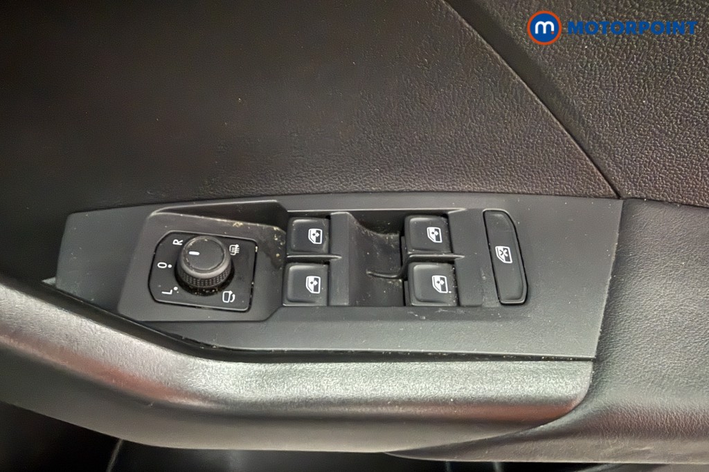 Volkswagen T-Cross Black Edition Automatic Petrol SUV - Stock Number (1627325) - 15th supplementary image