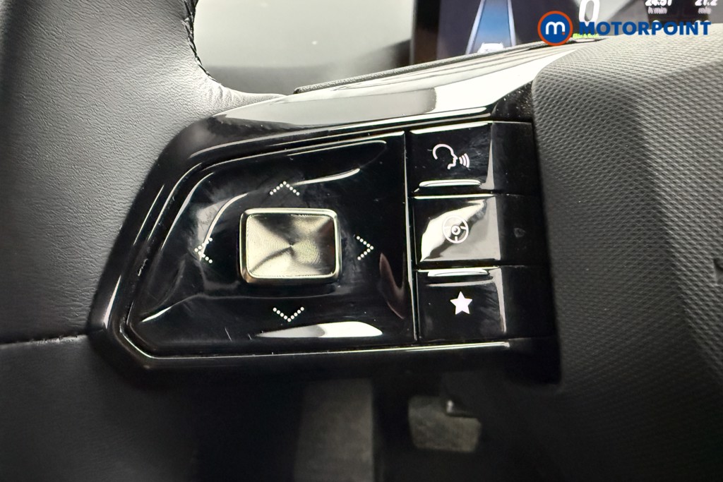 Mg Motor Uk MG4 Trophy Automatic Electric SUV - Stock Number (1627782) - 3rd supplementary image