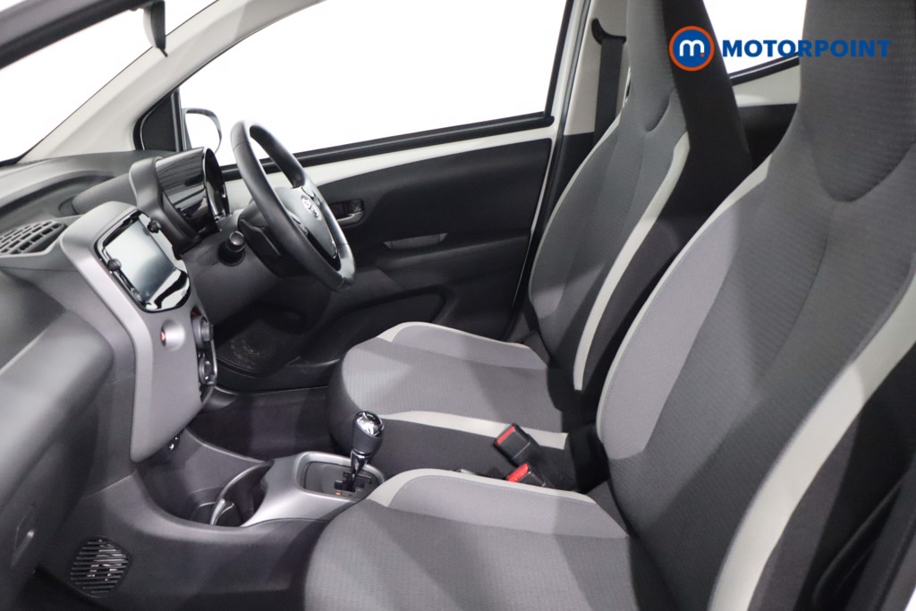 Toyota Aygo X-Play Automatic Petrol Hatchback - Stock Number (1628945) - 4th supplementary image