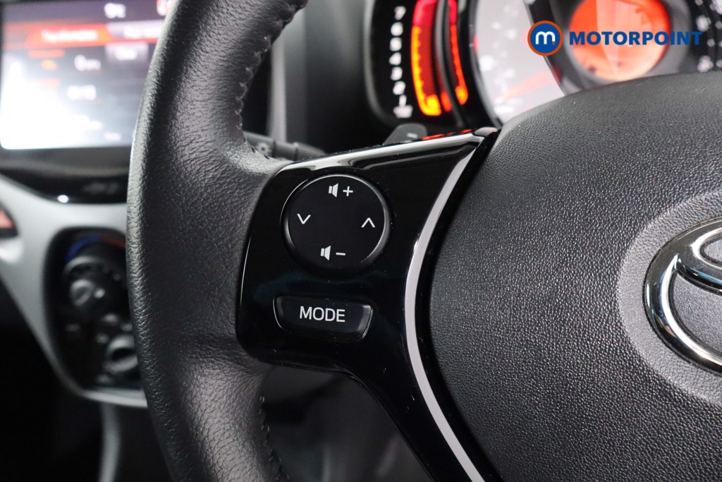 Toyota Aygo X-Play Automatic Petrol Hatchback - Stock Number (1628945) - 7th supplementary image