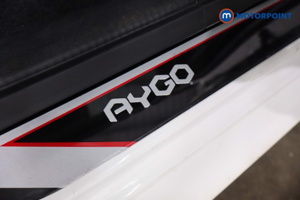 Toyota Aygo X-Play Automatic Petrol Hatchback - Stock Number (1628945) - 25th supplementary image
