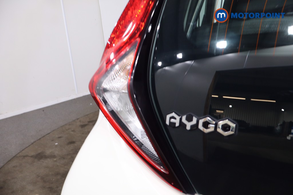 Toyota Aygo X-Play Automatic Petrol Hatchback - Stock Number (1628945) - 34th supplementary image
