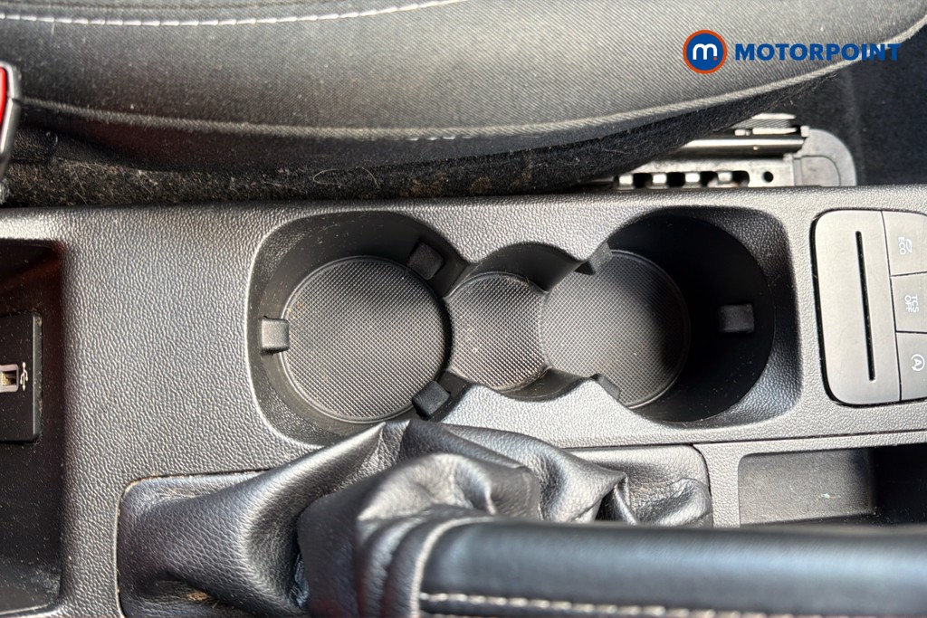 Ford Fiesta Zetec Manual Petrol Hatchback - Stock Number (1629259) - 16th supplementary image