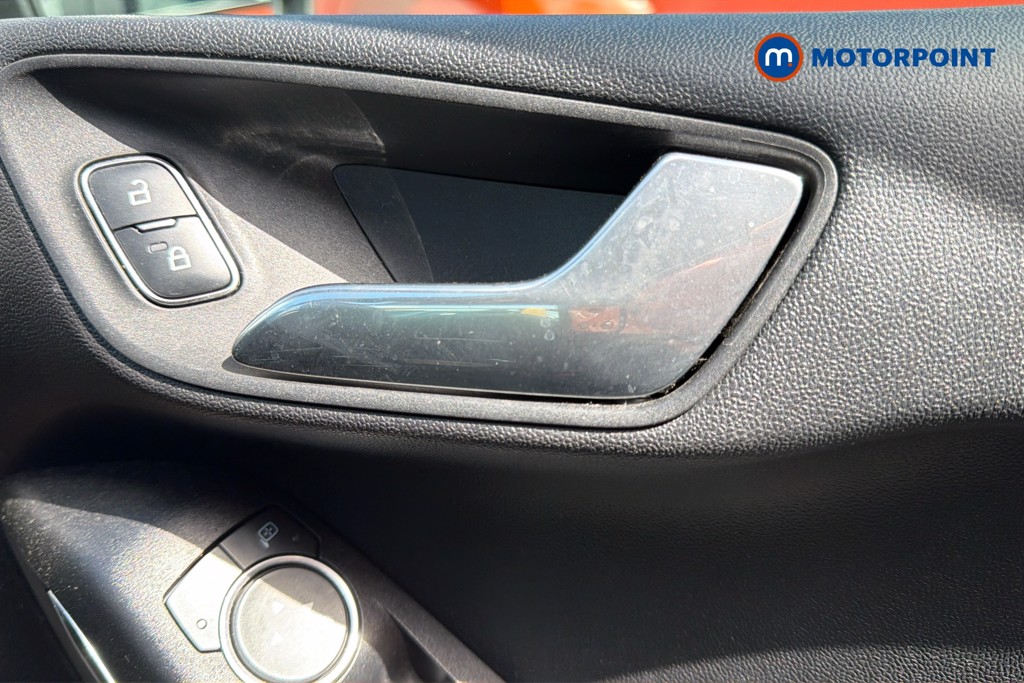 Ford Fiesta Zetec Manual Petrol Hatchback - Stock Number (1629259) - 42nd supplementary image
