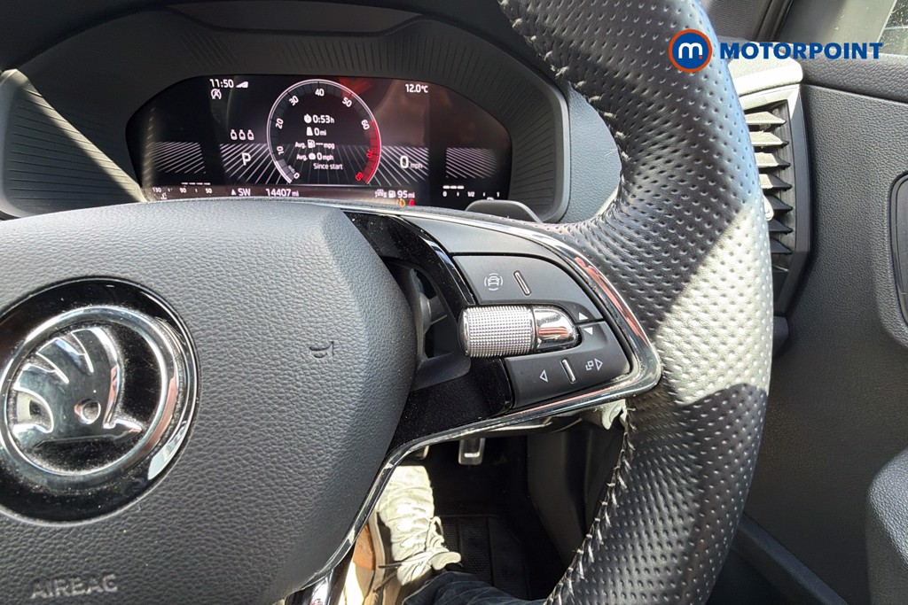 Skoda Karoq Sportline Automatic Petrol SUV - Stock Number (1631183) - 4th supplementary image