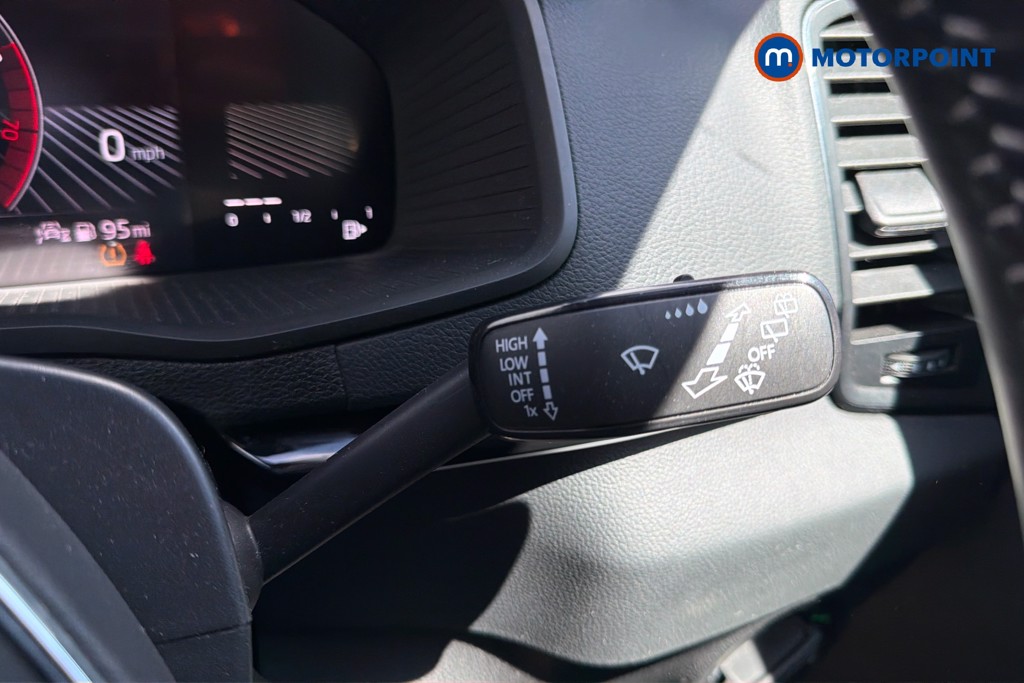 Skoda Karoq Sportline Automatic Petrol SUV - Stock Number (1631183) - 7th supplementary image