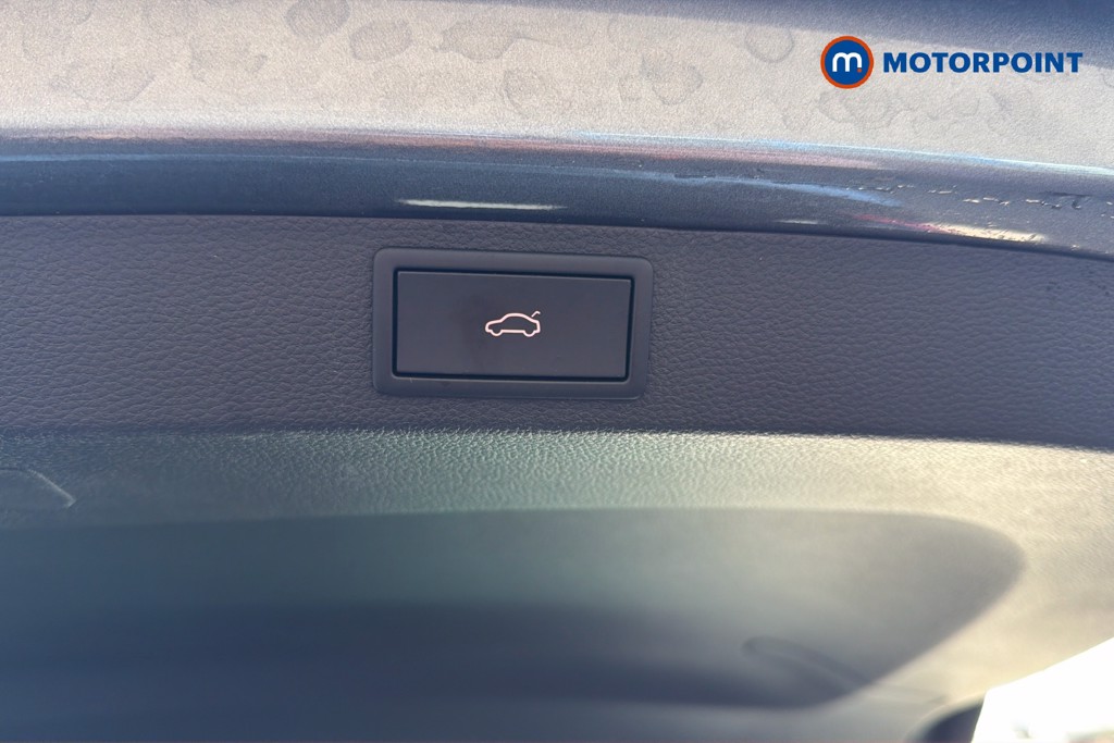 Skoda Karoq Sportline Automatic Petrol SUV - Stock Number (1631183) - 35th supplementary image
