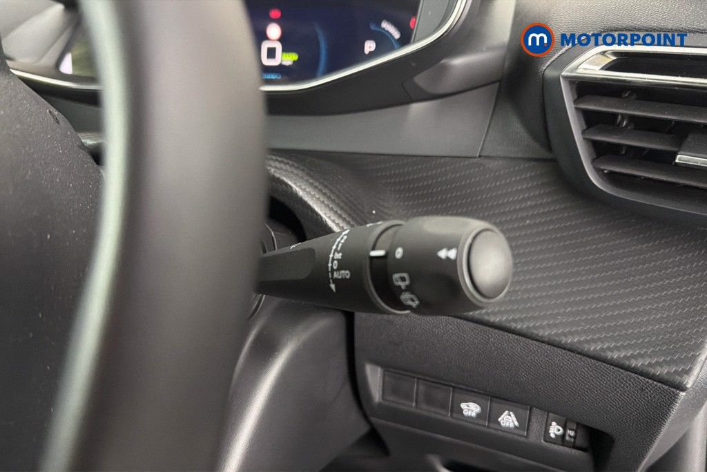 Peugeot 2008 Allure Premium-Plus Automatic Electric SUV - Stock Number (1631857) - 7th supplementary image
