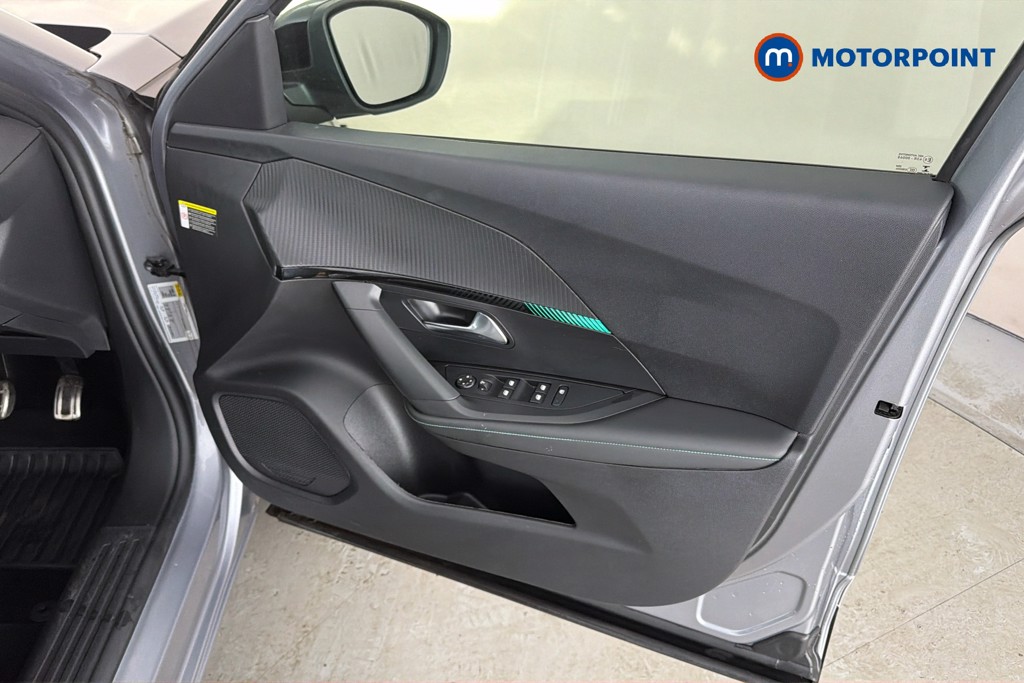 Peugeot 2008 Allure Premium-Plus Automatic Electric SUV - Stock Number (1631857) - 19th supplementary image