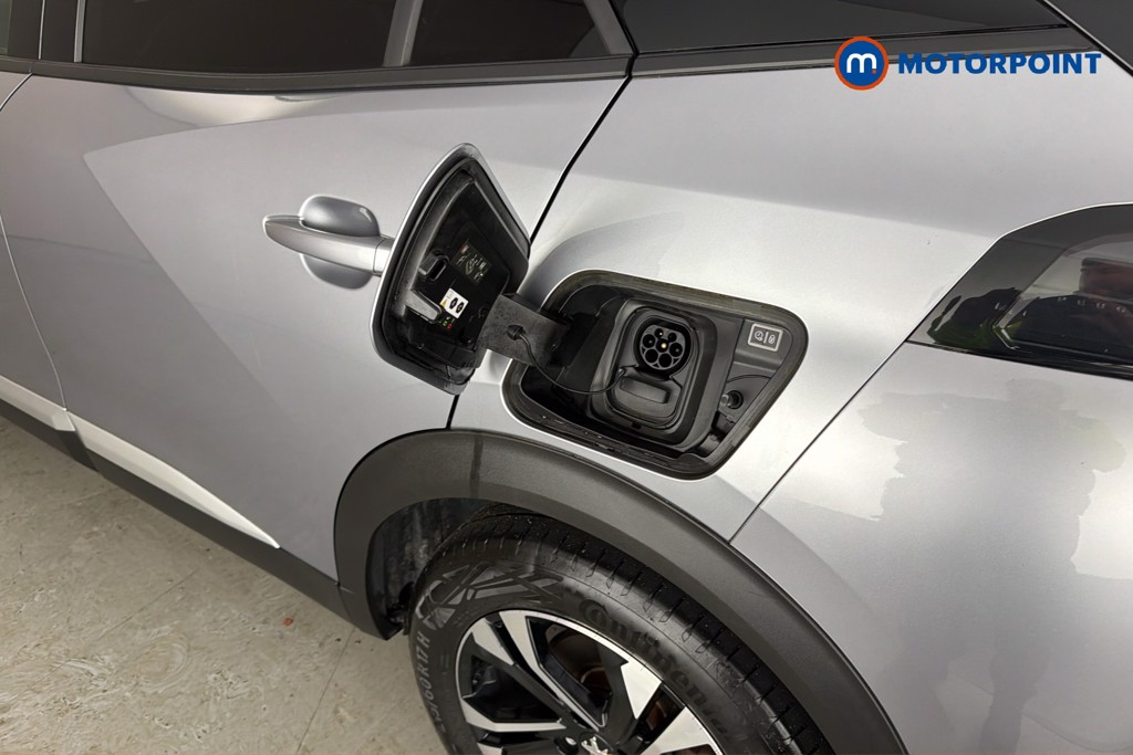 Peugeot 2008 Allure Premium-Plus Automatic Electric SUV - Stock Number (1631857) - 41st supplementary image