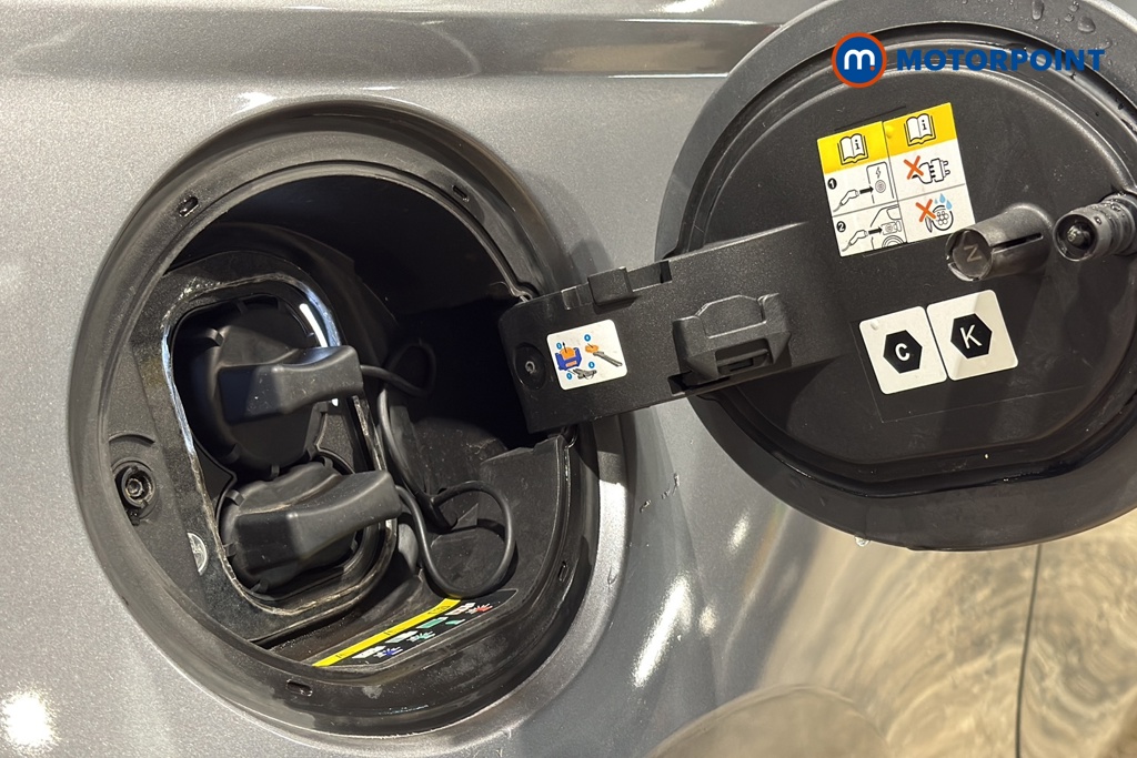 Fiat 500 Icon Automatic Electric Hatchback - Stock Number (1633092) - 41st supplementary image