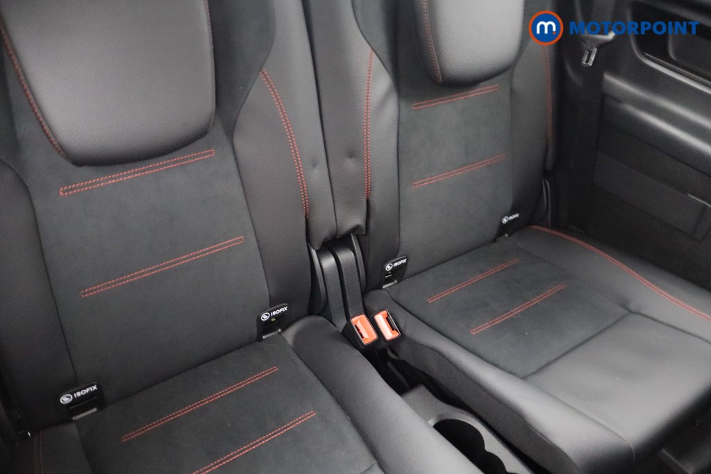 Mercedes-Benz GLB Amg Line Automatic Petrol SUV - Stock Number (1633747) - 7th supplementary image