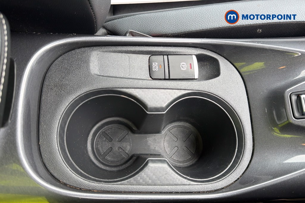 Nissan Juke N-Connecta Automatic Petrol SUV - Stock Number (1634190) - 16th supplementary image