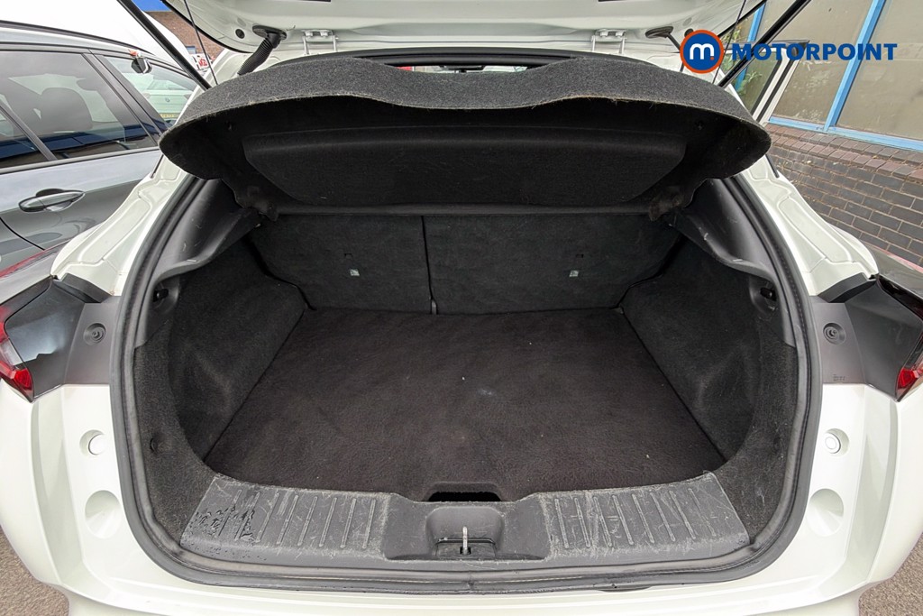 Nissan Juke N-Connecta Automatic Petrol SUV - Stock Number (1634190) - 33rd supplementary image