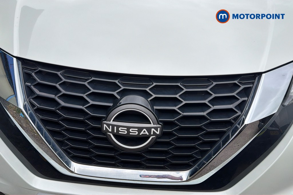 Nissan Juke N-Connecta Automatic Petrol SUV - Stock Number (1634190) - 45th supplementary image