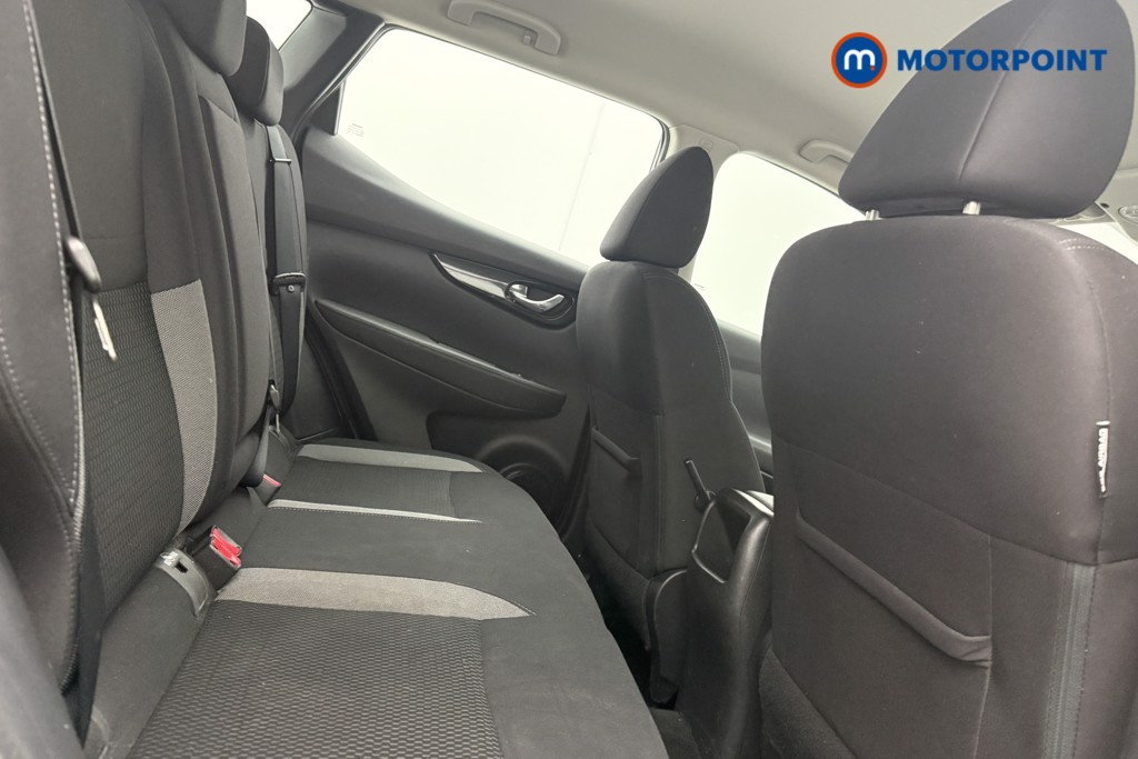 Nissan Qashqai Acenta Premium Manual Petrol SUV - Stock Number (1634332) - 9th supplementary image