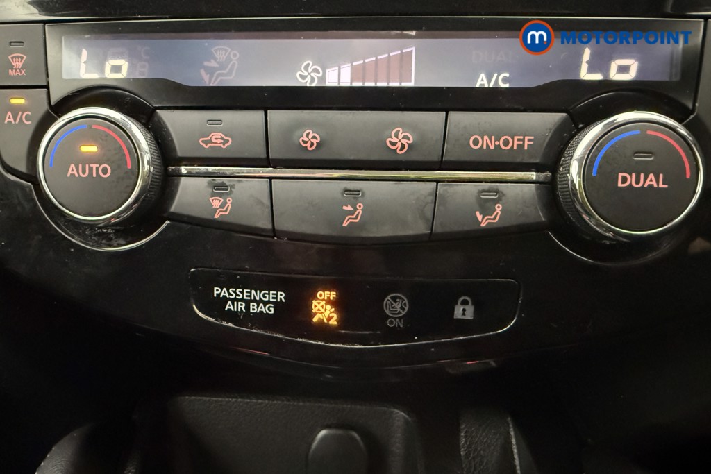 Nissan Qashqai Acenta Premium Manual Petrol SUV - Stock Number (1634332) - 16th supplementary image