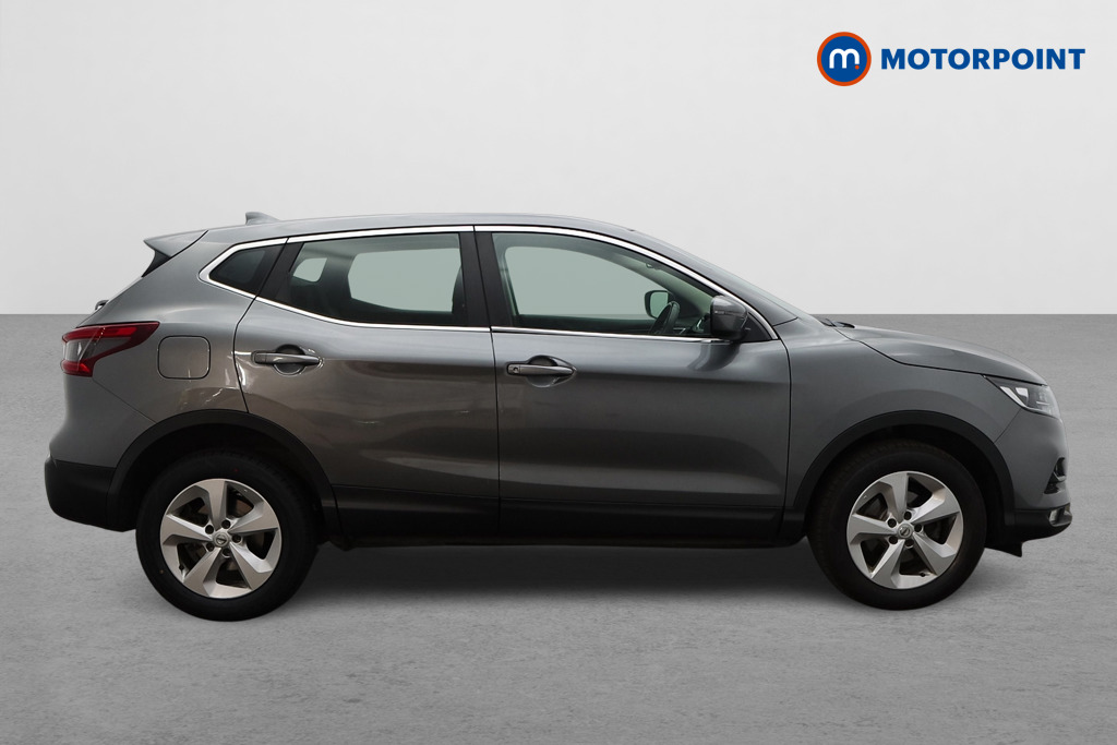 Nissan Qashqai Acenta Premium Manual Petrol SUV - Stock Number (1634332) - Drivers side