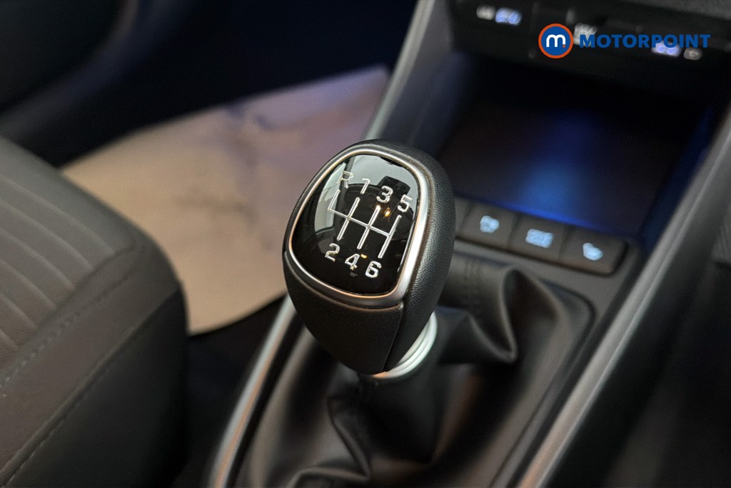 Hyundai I20 Premium Manual Petrol Hatchback - Stock Number (1634357) - 15th supplementary image