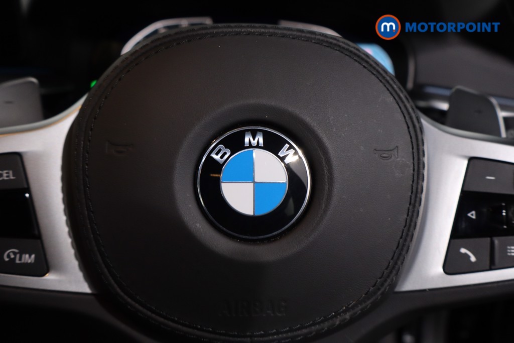 BMW 5 Series M Sport Automatic Petrol Plug-In Hybrid Estate - Stock Number (1634385) - 13th supplementary image