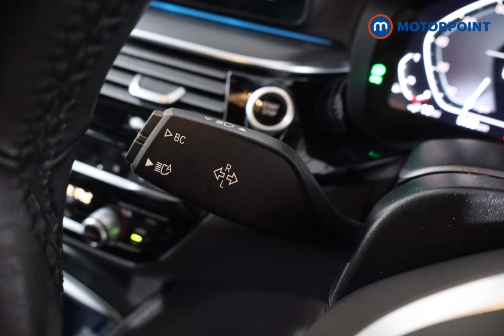 BMW 5 Series M Sport Automatic Petrol Plug-In Hybrid Estate - Stock Number (1634385) - 16th supplementary image