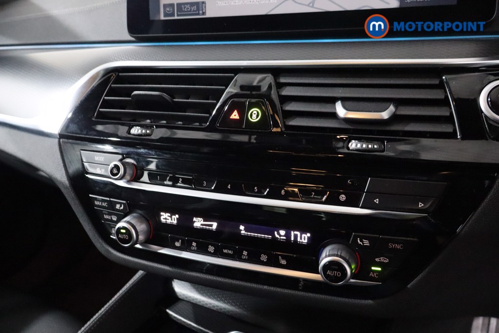 BMW 5 Series M Sport Automatic Petrol Plug-In Hybrid Estate - Stock Number (1634385) - 20th supplementary image