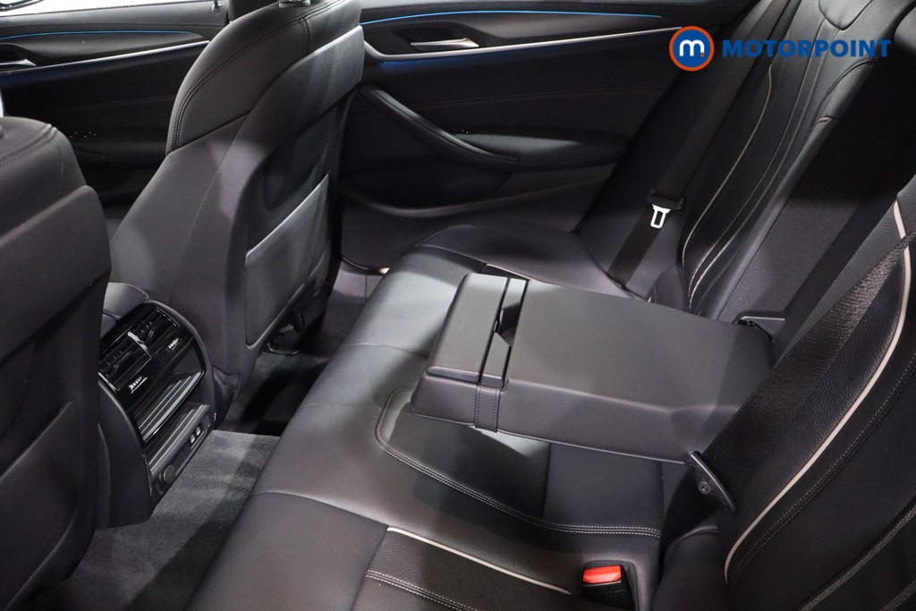 BMW 5 Series M Sport Automatic Petrol Plug-In Hybrid Estate - Stock Number (1634385) - 27th supplementary image