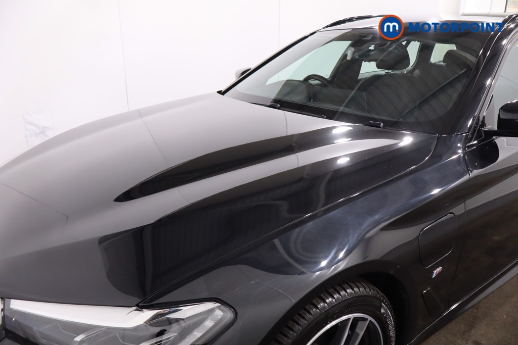 BMW 5 Series M Sport Automatic Petrol Plug-In Hybrid Estate - Stock Number (1634385) - 28th supplementary image