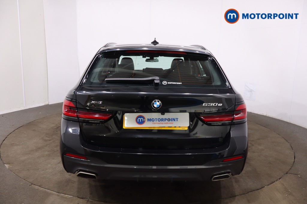 BMW 5 Series M Sport Automatic Petrol Plug-In Hybrid Estate - Stock Number (1634385) - 36th supplementary image