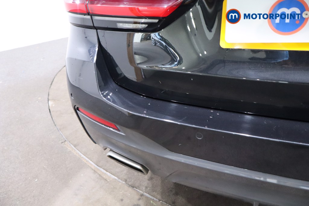 BMW 5 Series M Sport Automatic Petrol Plug-In Hybrid Estate - Stock Number (1634385) - 38th supplementary image