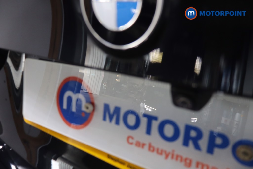 BMW 5 Series M Sport Automatic Petrol Plug-In Hybrid Estate - Stock Number (1634385) - 39th supplementary image