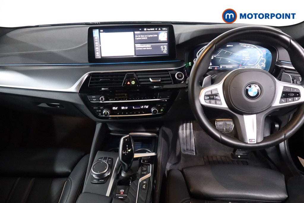 BMW 5 Series M Sport Automatic Petrol Plug-In Hybrid Estate - Stock Number (1634385) - 1st supplementary image