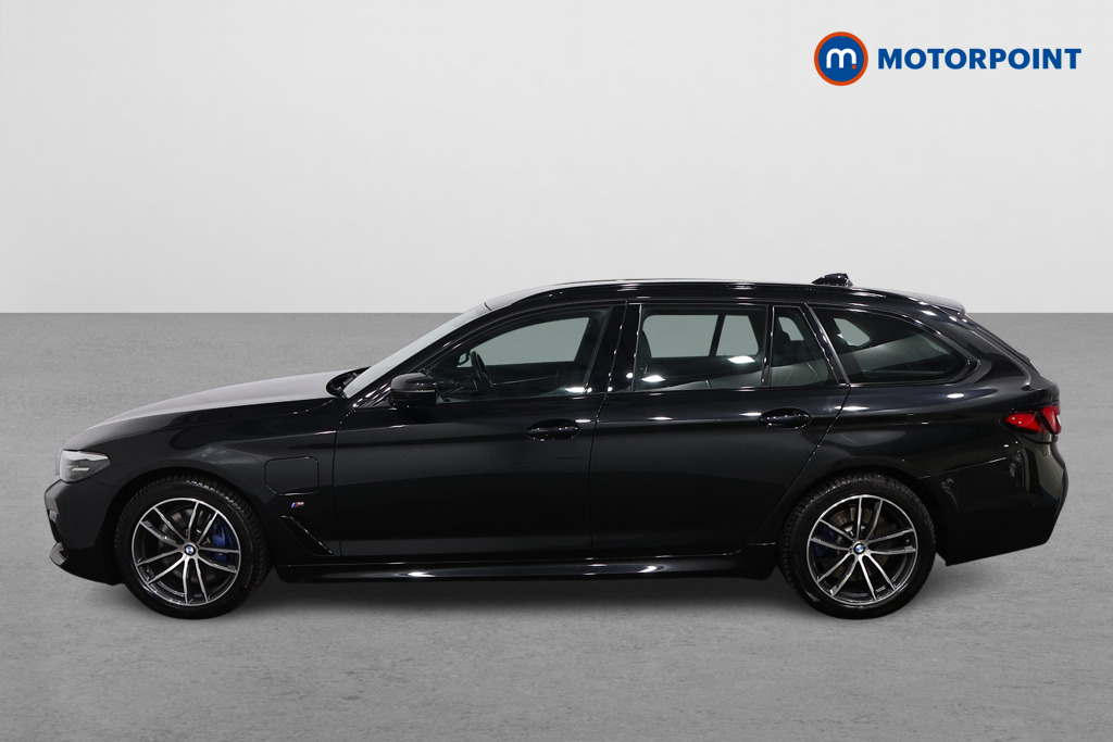 BMW 5 Series M Sport Automatic Petrol Plug-In Hybrid Estate - Stock Number (1634385) - Passenger side
