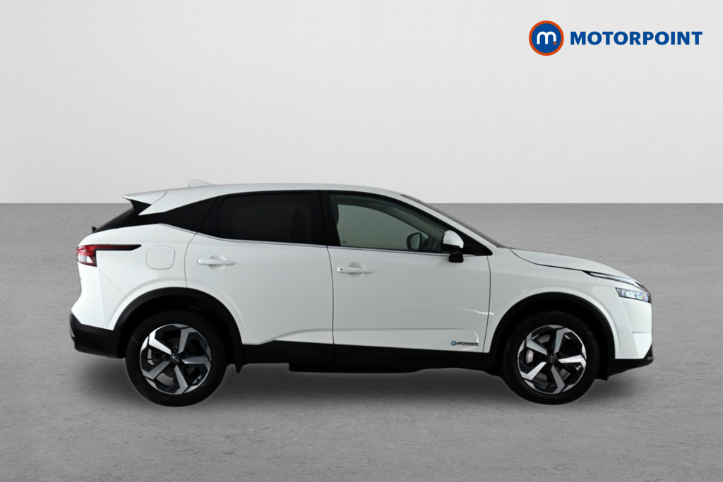 Nissan Qashqai N-Connecta Automatic Petrol-Electric Hybrid SUV - Stock Number (1634556) - Drivers side