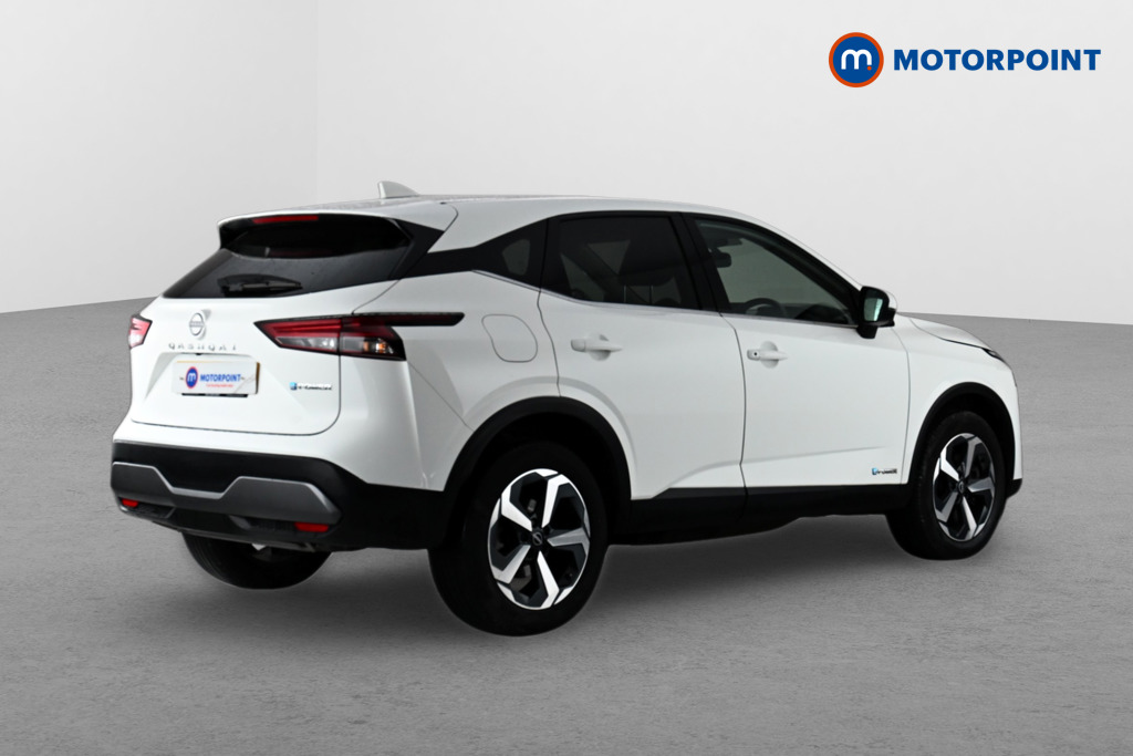 Nissan Qashqai N-Connecta Automatic Petrol-Electric Hybrid SUV - Stock Number (1634556) - Drivers side rear corner