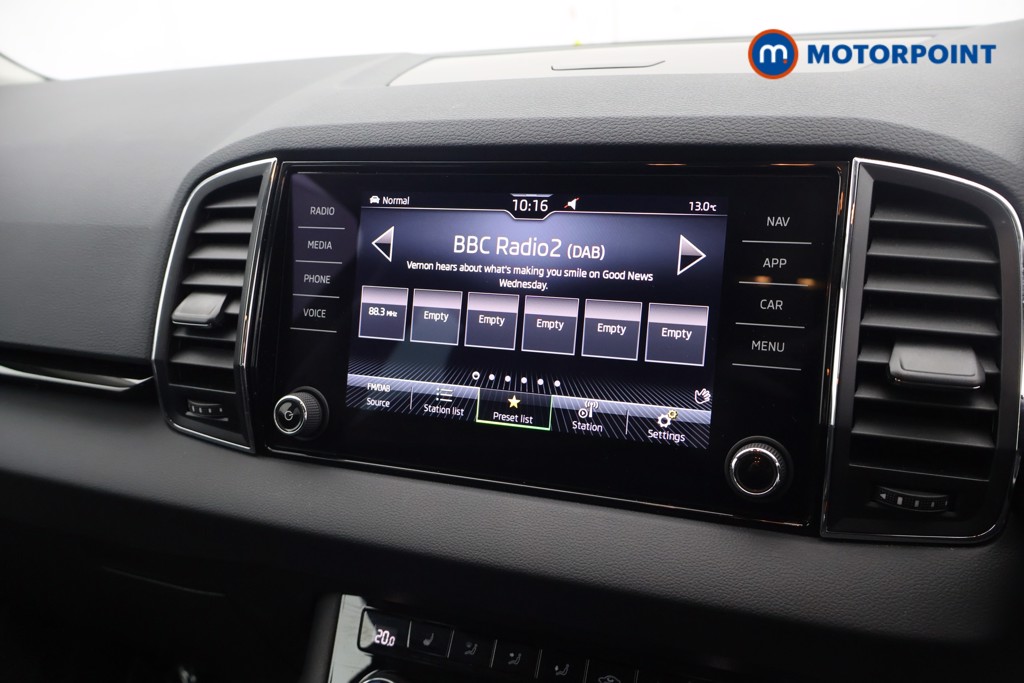 Skoda Karoq Se L Manual Petrol SUV - Stock Number (1635281) - 5th supplementary image
