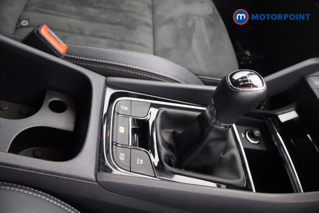 Skoda Karoq Se L Manual Petrol SUV - Stock Number (1635281) - 7th supplementary image