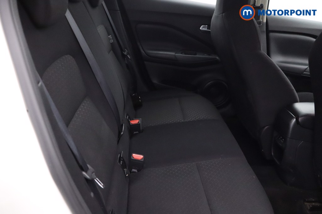 Nissan Juke Acenta Premium Manual Petrol SUV - Stock Number (1636194) - 8th supplementary image