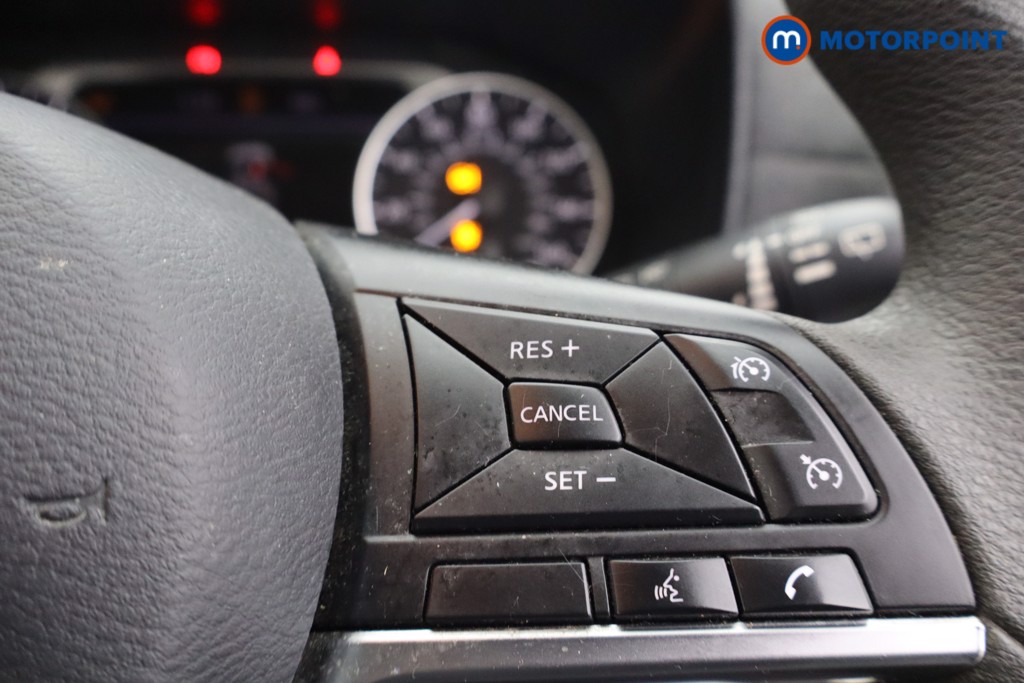 Nissan Juke Acenta Premium Manual Petrol SUV - Stock Number (1636194) - 14th supplementary image