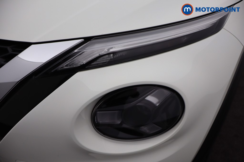 Nissan Juke Acenta Premium Manual Petrol SUV - Stock Number (1636194) - 23rd supplementary image