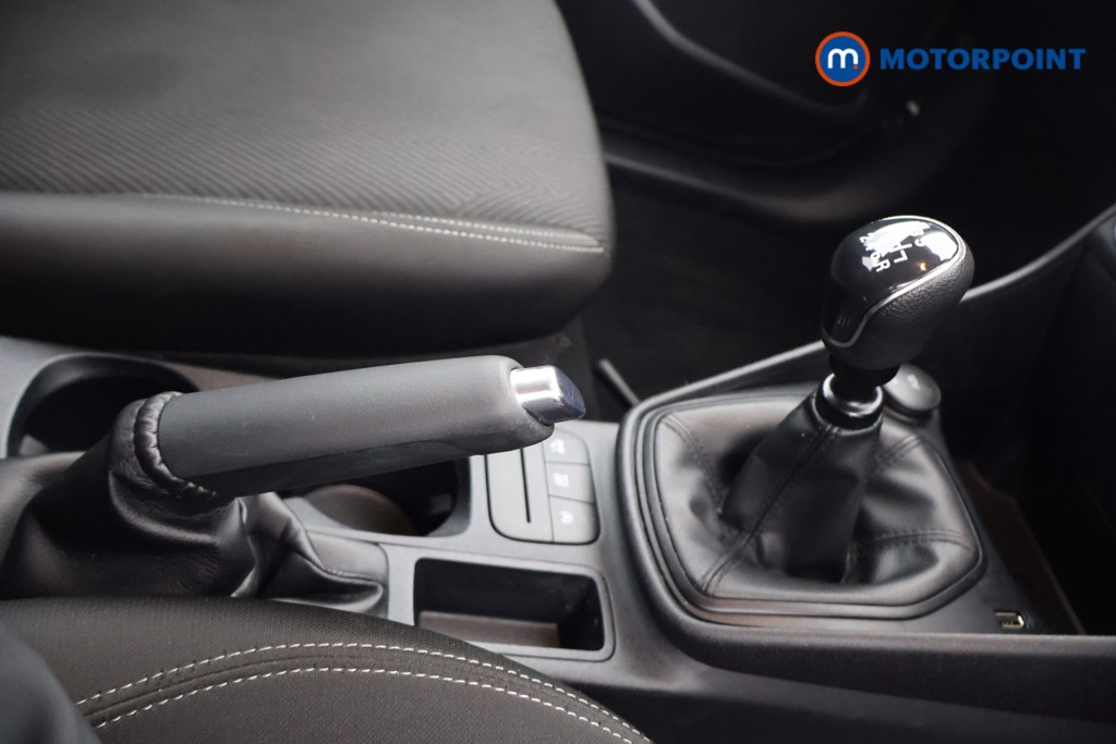 Ford Fiesta Trend Manual Petrol Hatchback - Stock Number (1636625) - 7th supplementary image