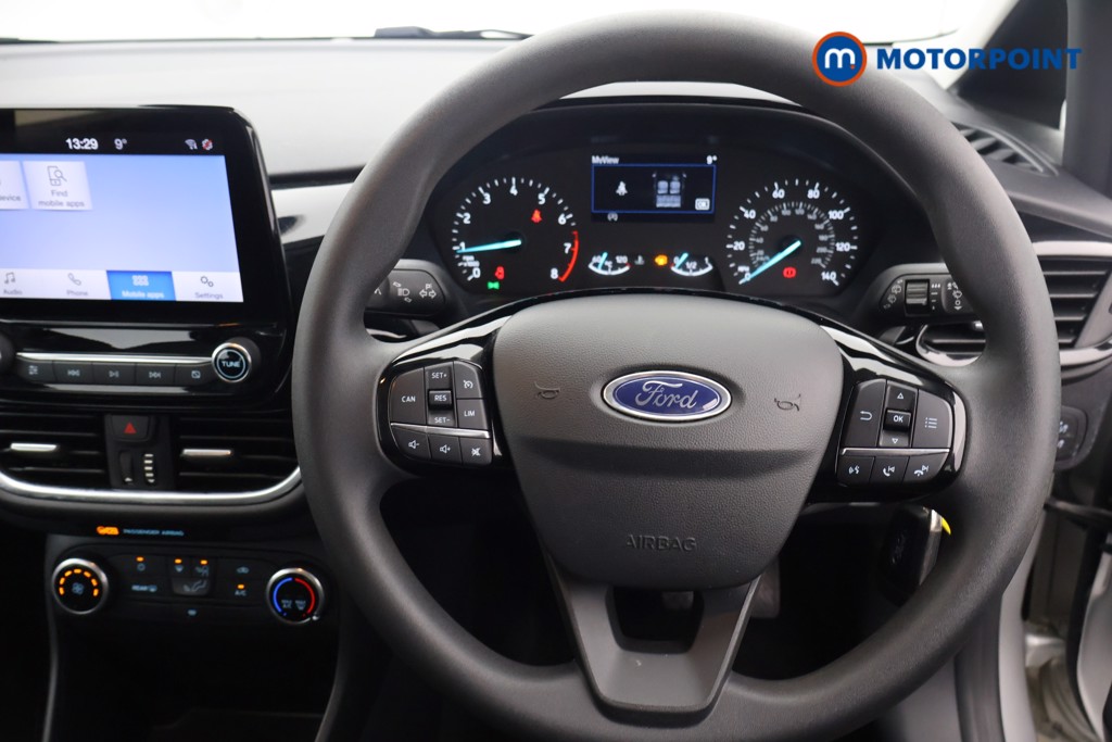 Ford Fiesta Trend Manual Petrol Hatchback - Stock Number (1636625) - 1st supplementary image