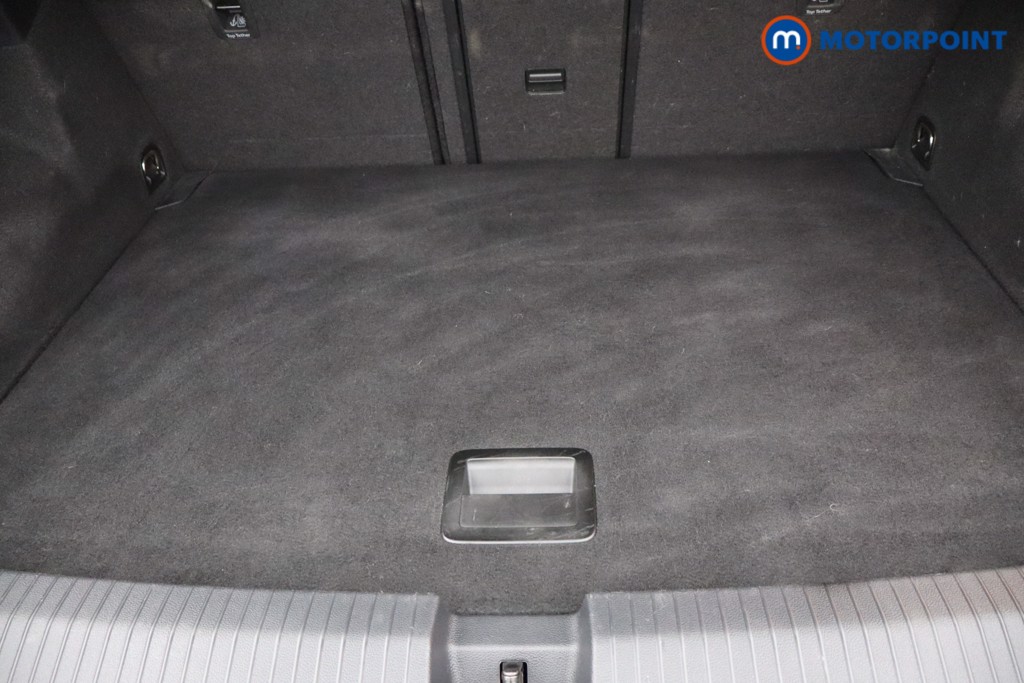 Volkswagen T-Roc Design Manual Diesel SUV - Stock Number (1636655) - 5th supplementary image