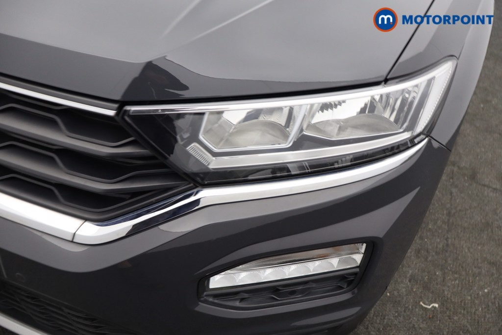 Volkswagen T-Roc Design Manual Diesel SUV - Stock Number (1636655) - 28th supplementary image