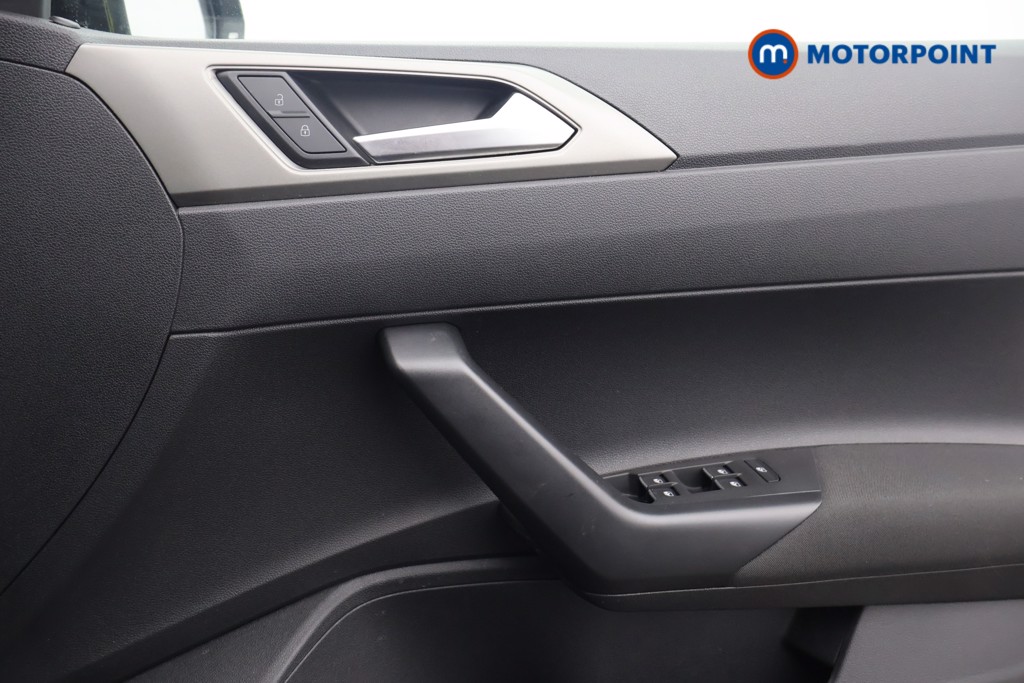 Volkswagen Polo SE Manual Petrol Hatchback - Stock Number (1637027) - 9th supplementary image