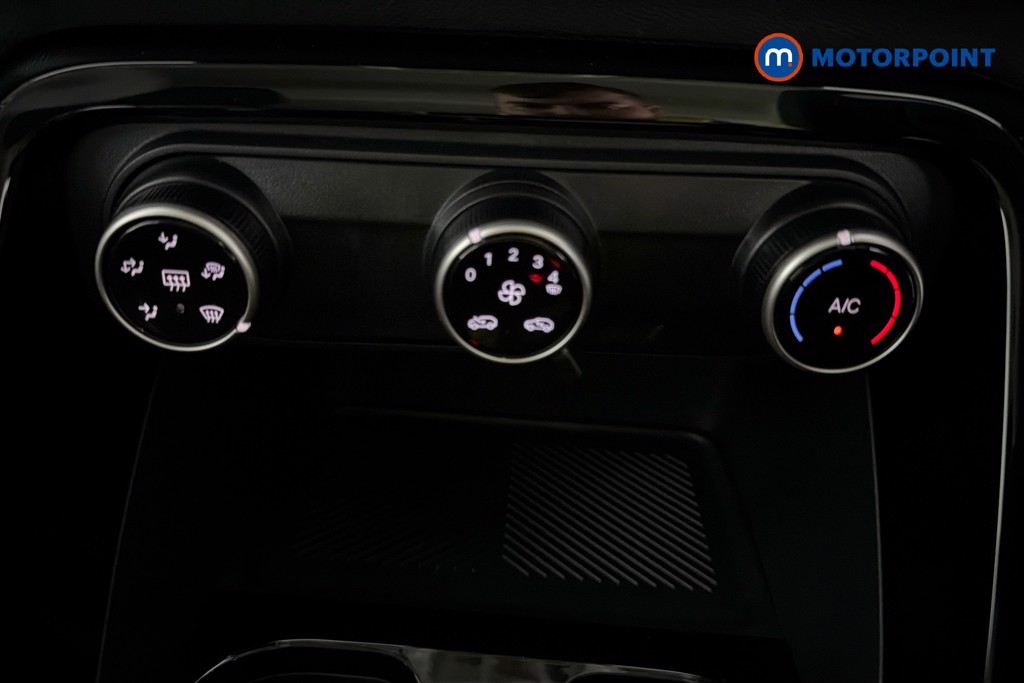 Citroen C3 Plus Automatic Electric Hatchback - Stock Number (1637435) - 12th supplementary image