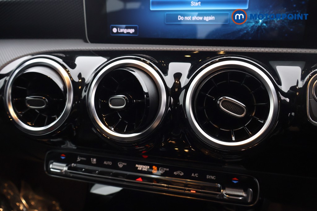 Mercedes-Benz A Class Sport Automatic Petrol Hatchback - Stock Number (1637677) - 6th supplementary image
