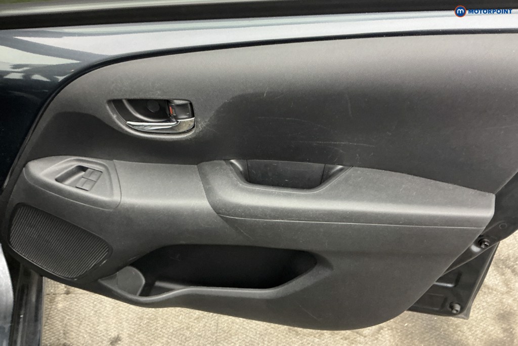 Toyota Aygo X-Play Manual Petrol Hatchback - Stock Number (1637736) - 24th supplementary image