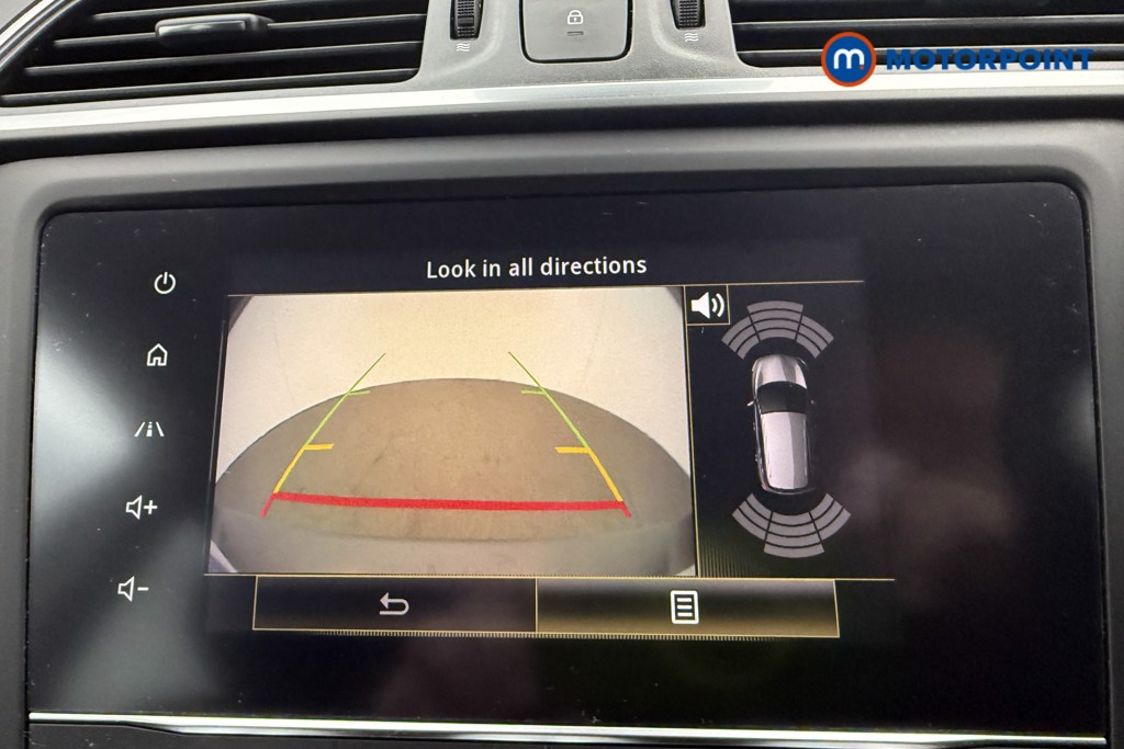 Renault Kadjar Iconic Manual Petrol SUV - Stock Number (1637870) - 3rd supplementary image